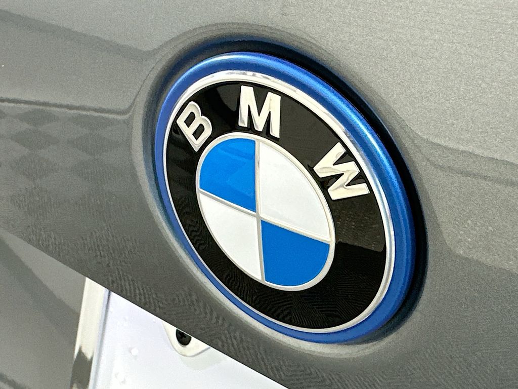 Thumbnail: 2026 BMW X5 - 22