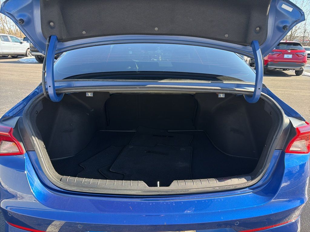 Thumbnail: 2022 Kia K5 - 22