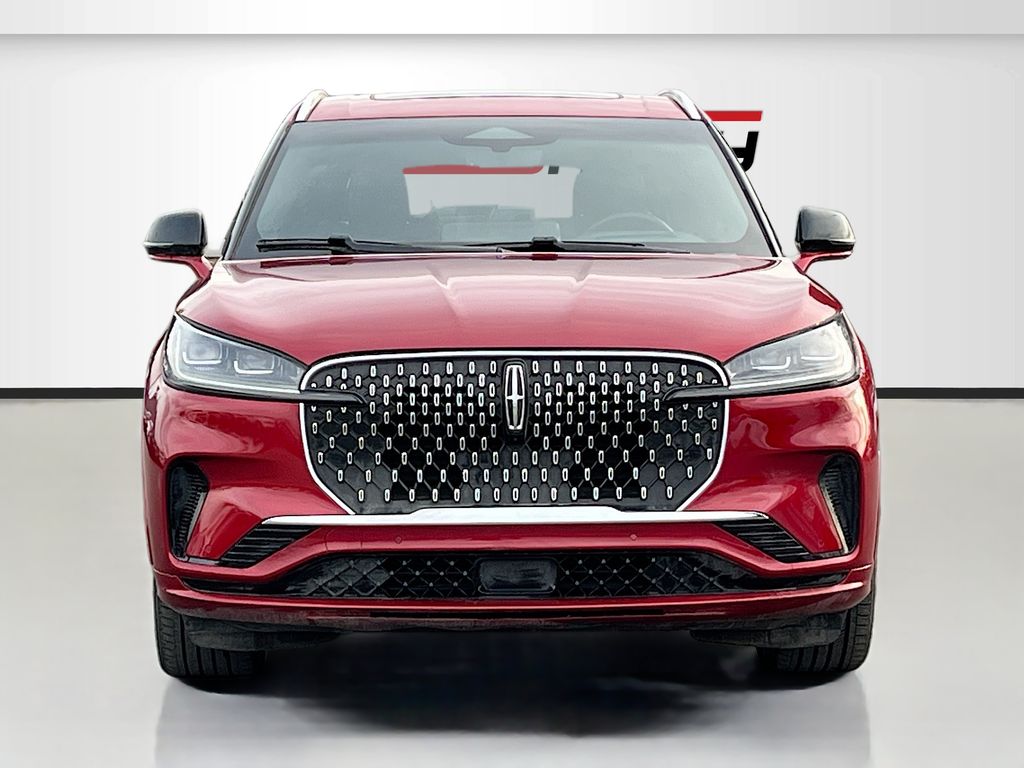 Used 2025 Red Lincoln Black Label image 2