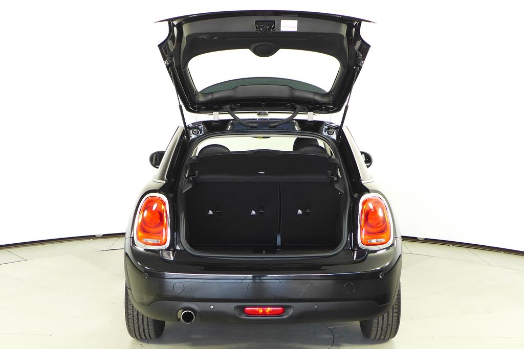 Thumbnail: 2019 MINI Cooper - 10