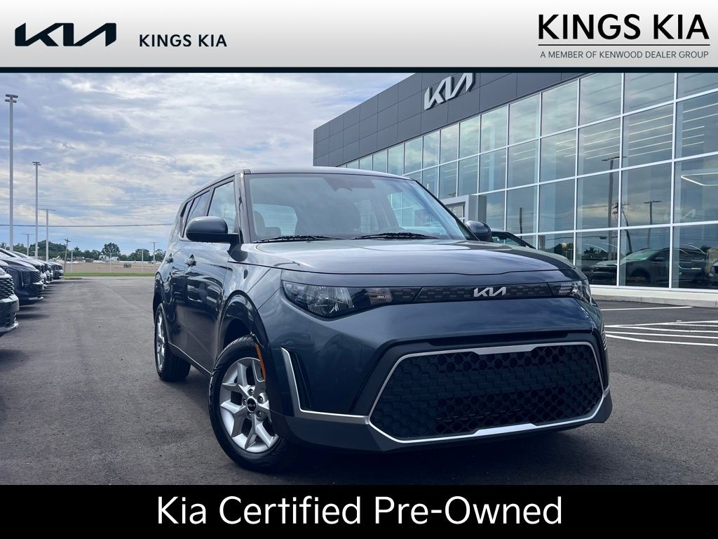 Gravity Gray 2024 Kia Soul SUV / Crossover Front-Wheel Drive Continuously Variable Transmission