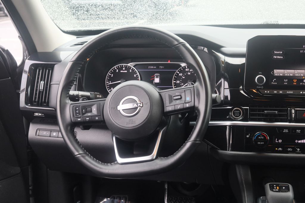 Used 2024 Nissan Pathfinder SUV