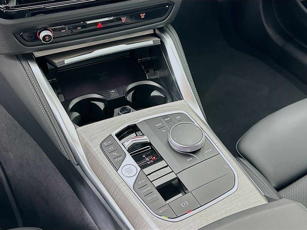 Thumbnail: 2026 BMW 4 Series - 15