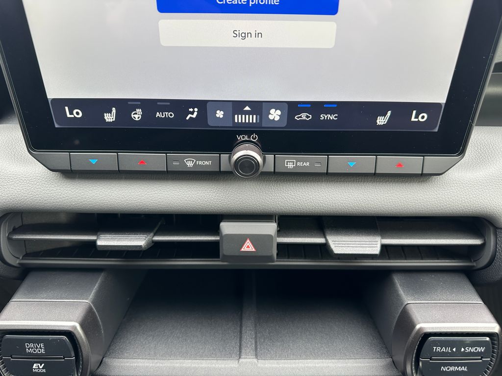 2026 Toyota RAV4 SE