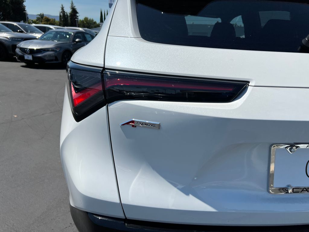 Thumbnail: 2025 Acura ADX - 10