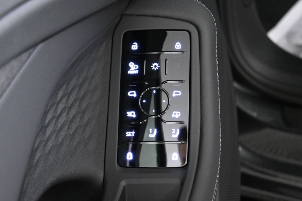 Thumbnail: 2026 Audi A6 - 24