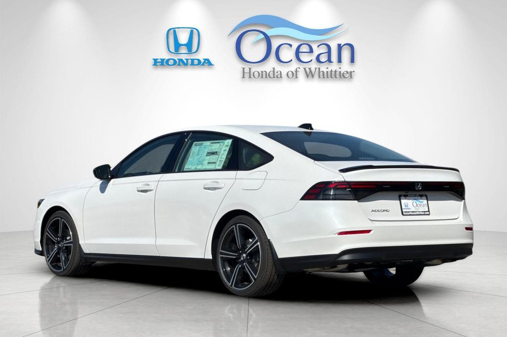 New 2026 Platinum White Pearl Honda SE image 6
