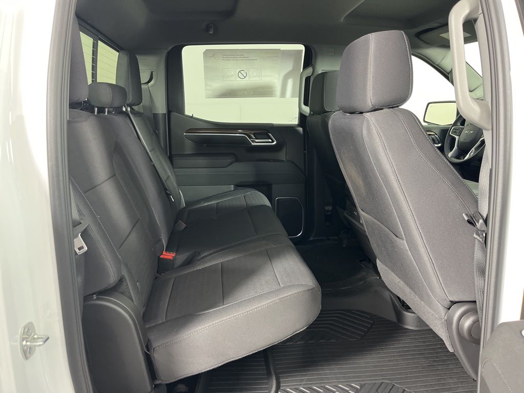 Thumbnail: 2026 Chevrolet Silverado 1500 - 14