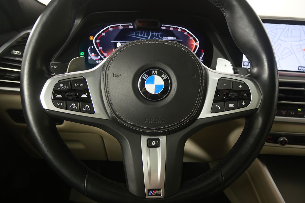 Thumbnail: 2022 BMW X6 - 20