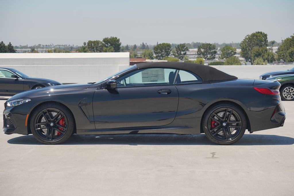 Thumbnail: 2025 BMW M8 - 5