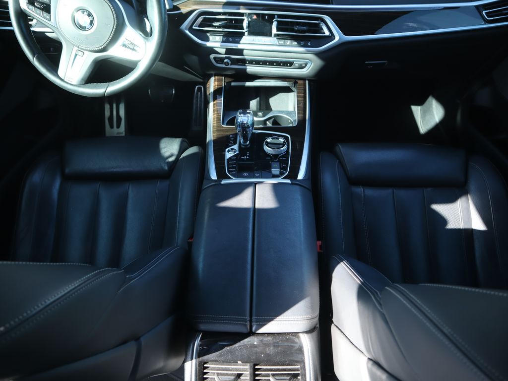 Thumbnail: 2020 BMW X7 - 9