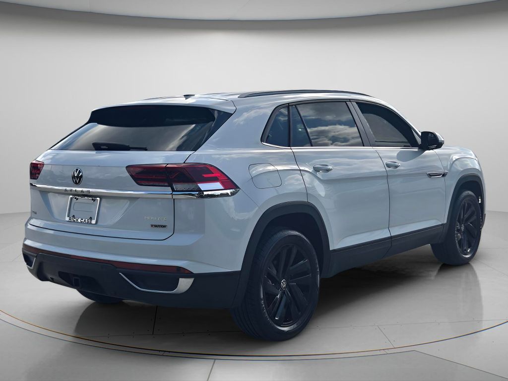2022 Volkswagen Atlas - $24,100