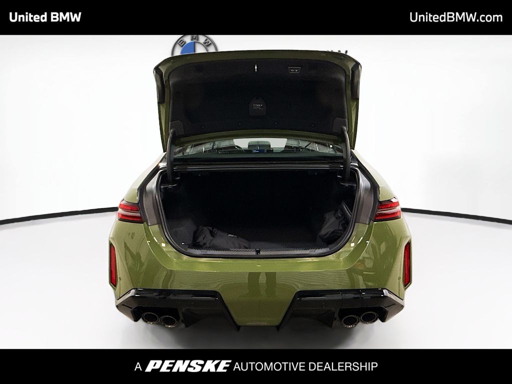 Thumbnail: 2026 BMW M5 - 13