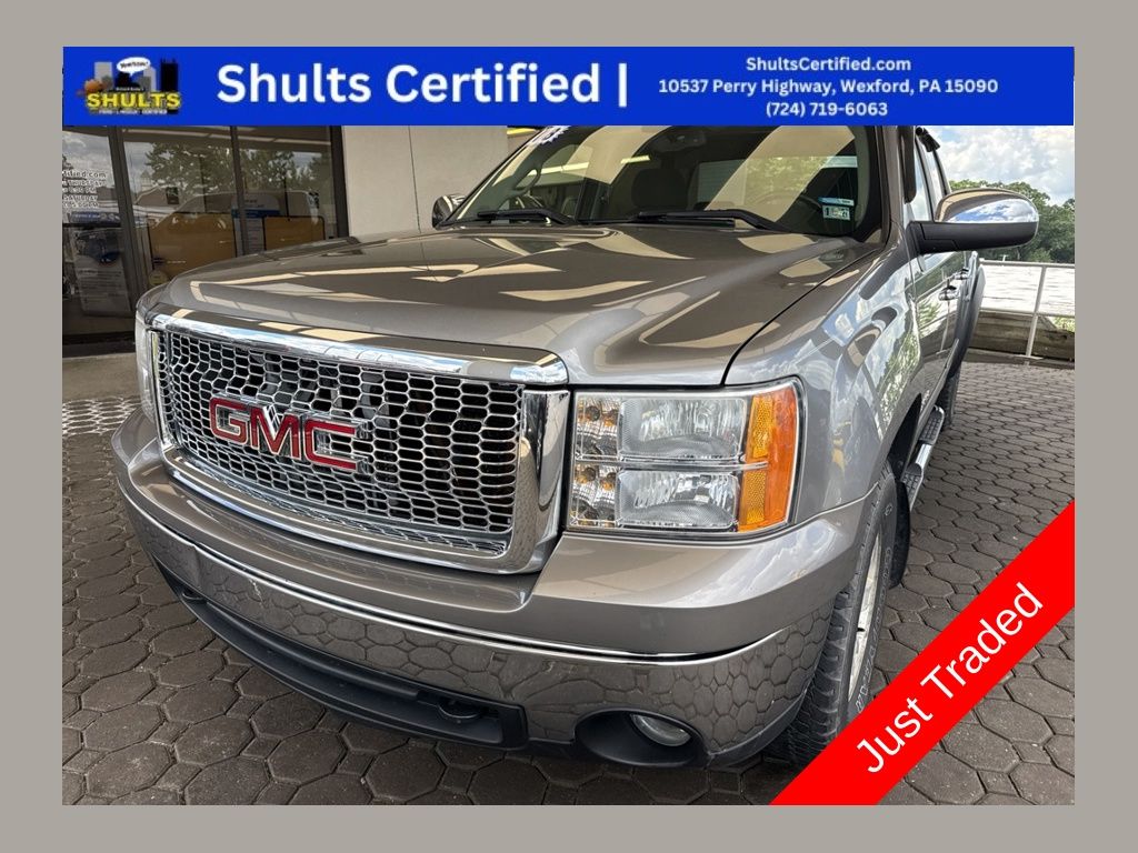 Steel Gray Metallic 2008 GMC Sierra 1500 SLE1 Crew Cab 4WD Pickup Truck Four-Wheel Drive 4-Speed Automatic Overdrive