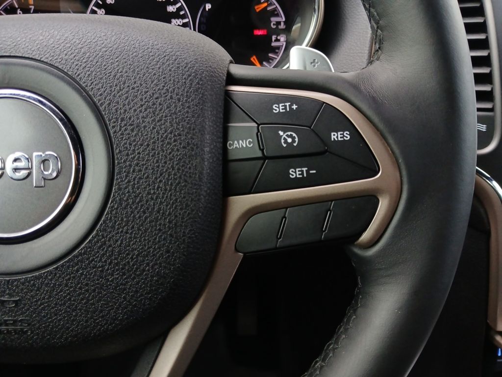 Used Car 2016 Jeep Grand Cherokee  Laredo For Sale Under $12,000 In Austin, Texas