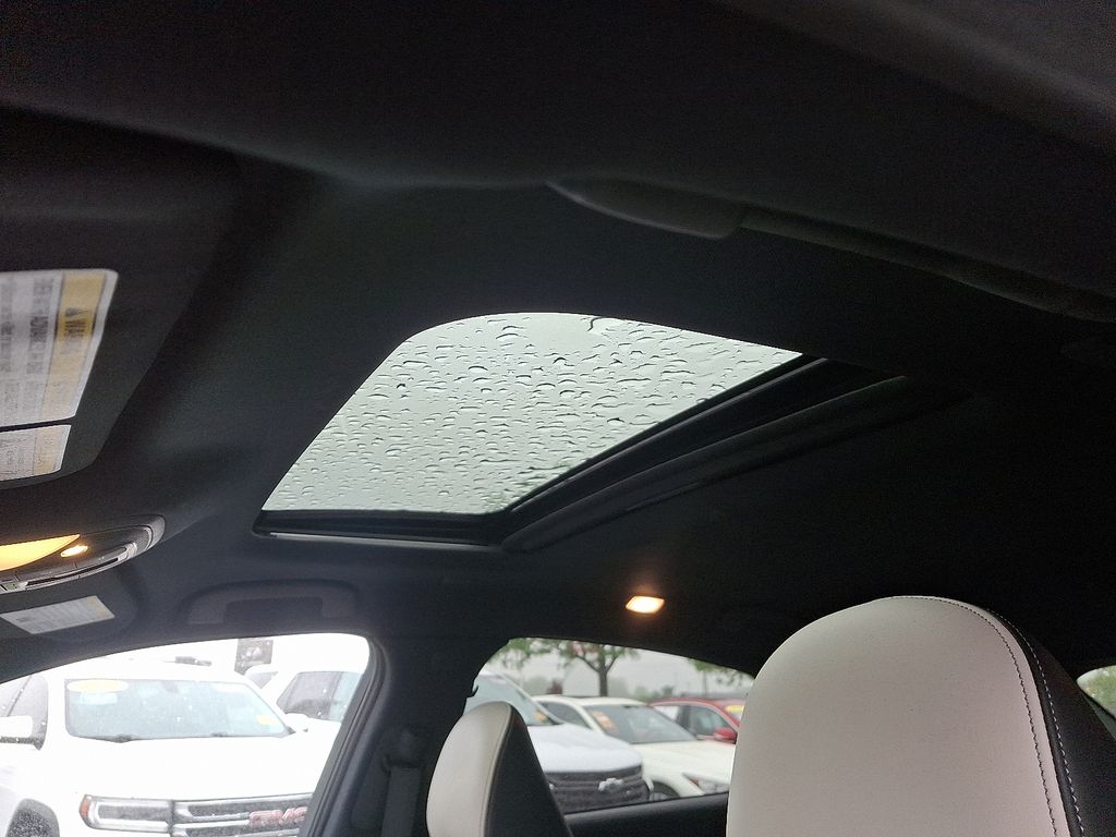 2022 INFINITI QX55 Luxe 15
