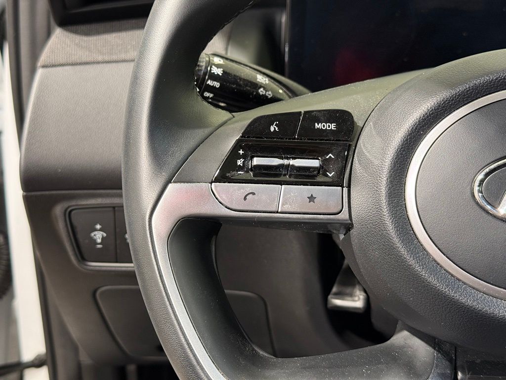 Thumbnail: 2022 Hyundai Tucson - 25