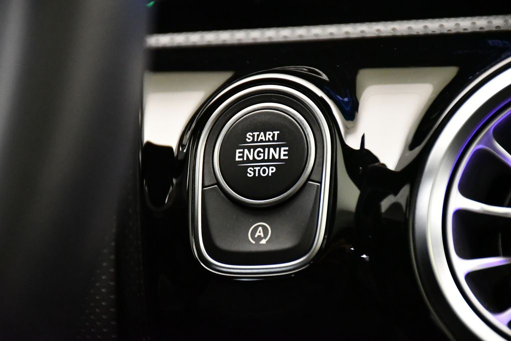 Thumbnail: 2022 Mercedes-Benz CLA - 26