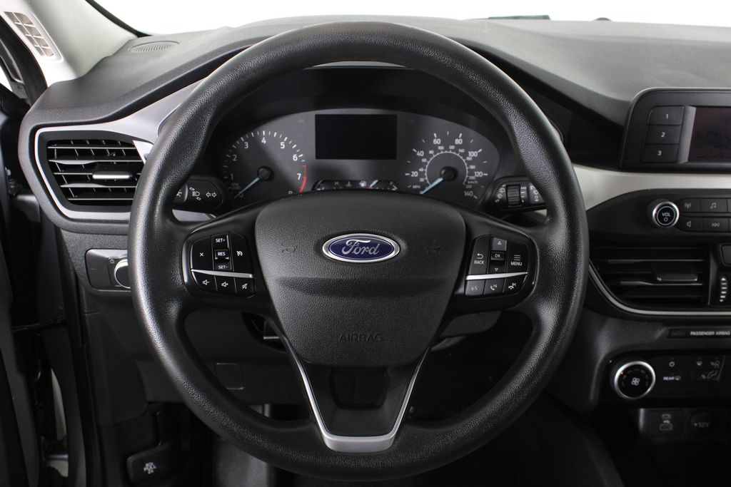 Used 2022 Ford Escape for sale in 