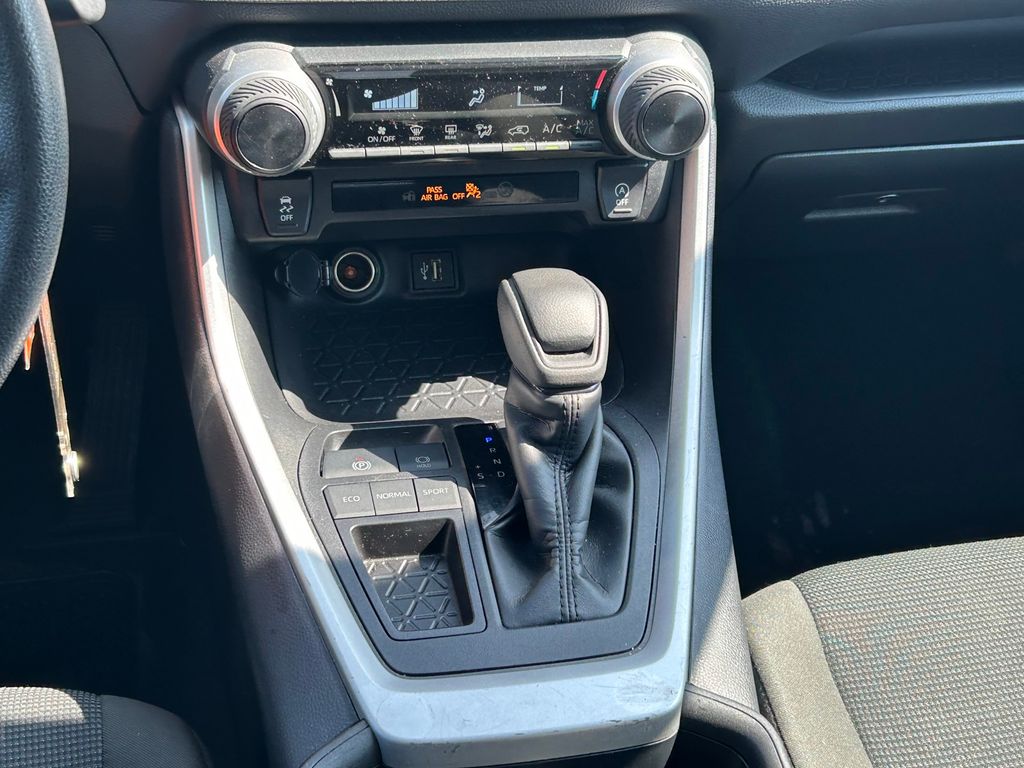 Used 2025 Toyota RAV4 SUV