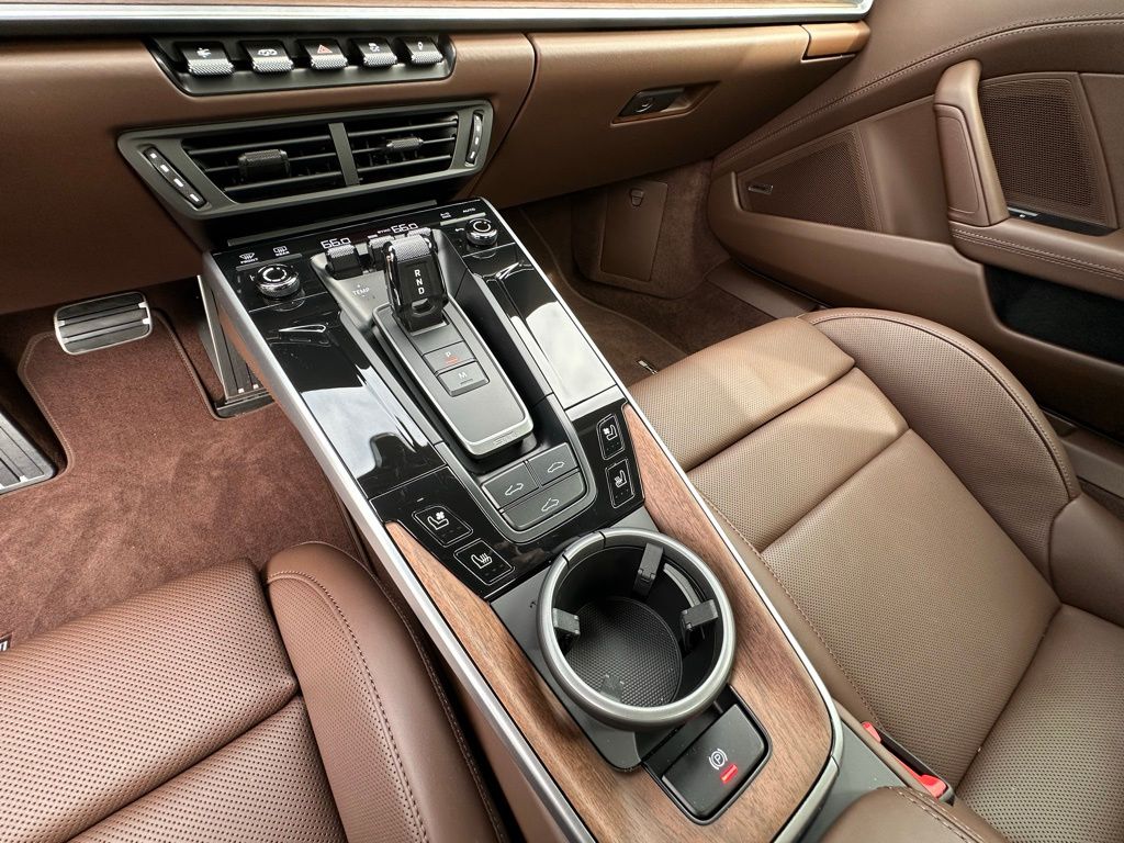 Thumbnail: 2026 Porsche 911 - 28