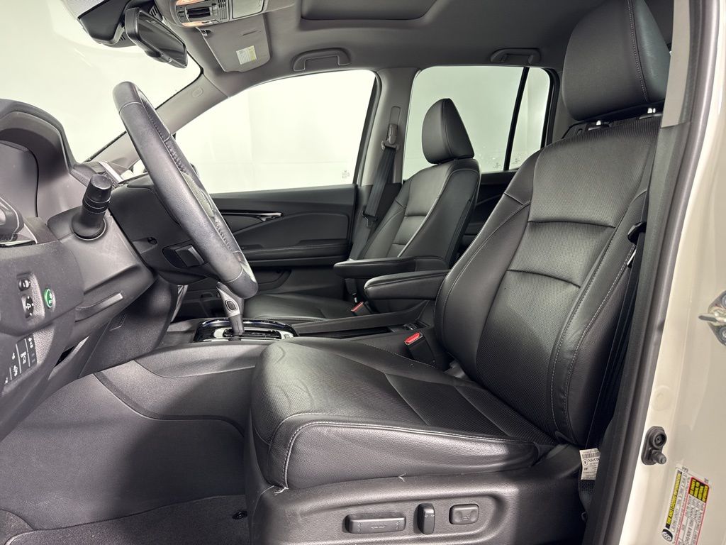 2019 Honda Ridgeline RTL-E 10