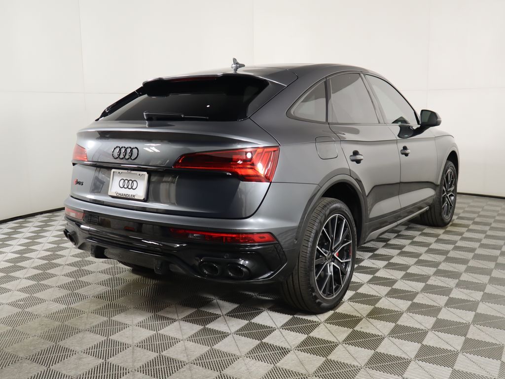 2025 Audi SQ5  5