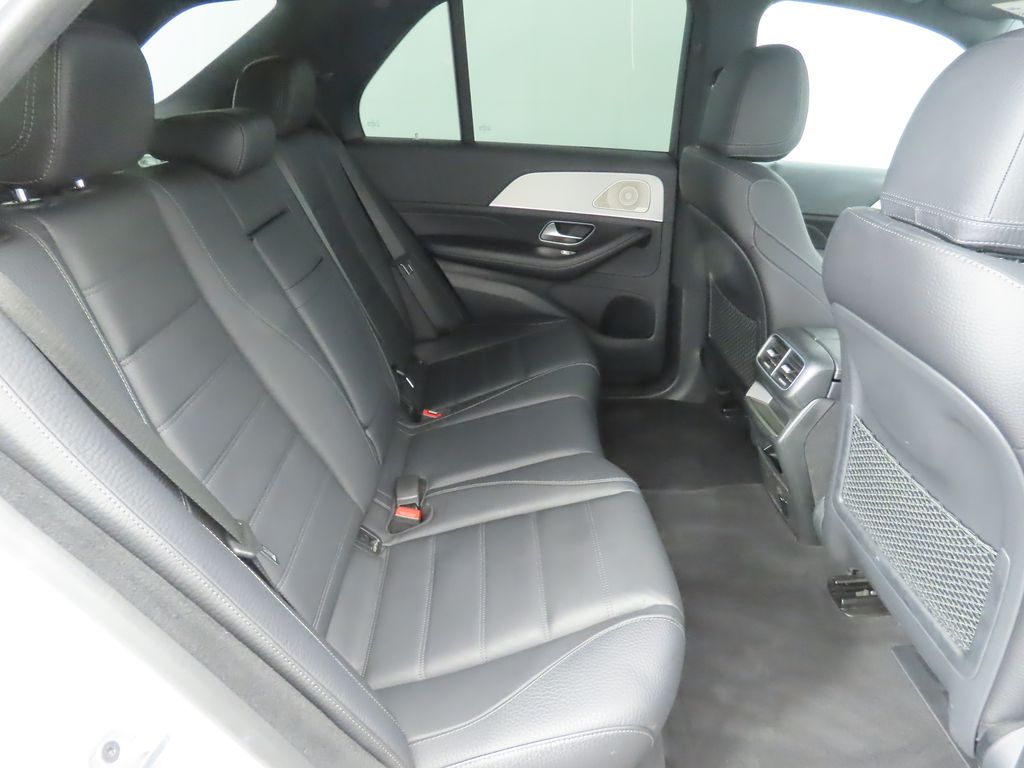 Thumbnail: 2022 Mercedes-Benz GLE - 22