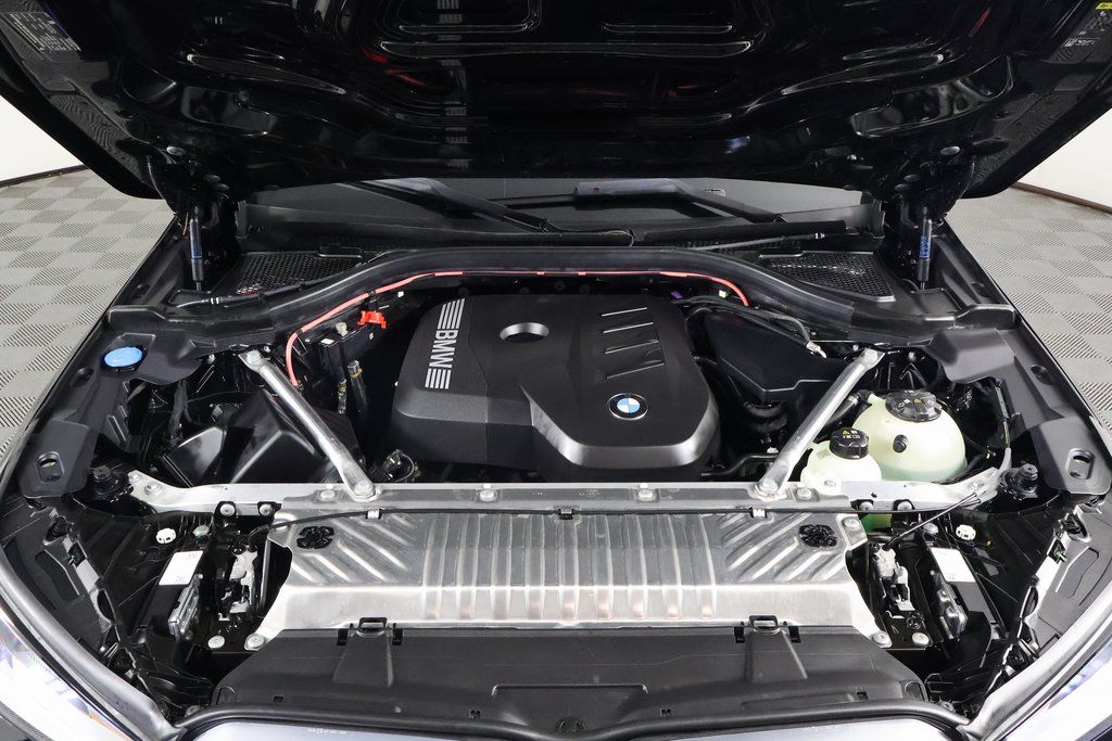 Thumbnail: 2025 BMW X3 - 15