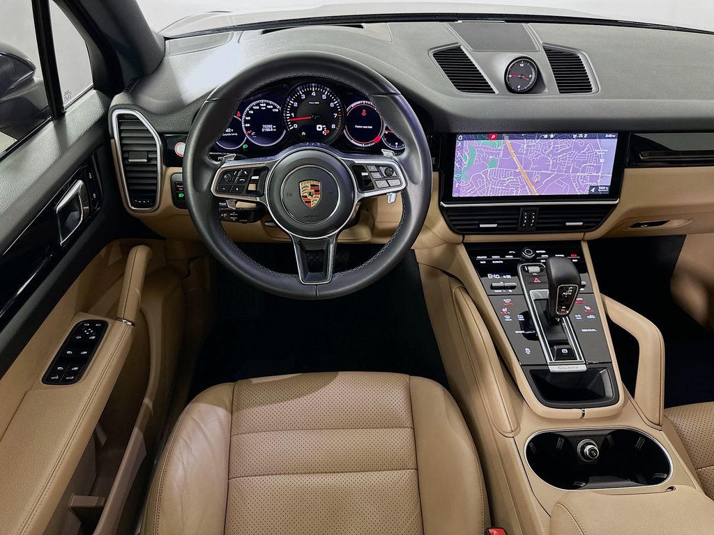 Thumbnail: 2019 Porsche Cayenne - 22