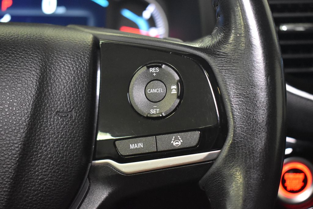 Thumbnail: 2019 Honda Pilot - 21