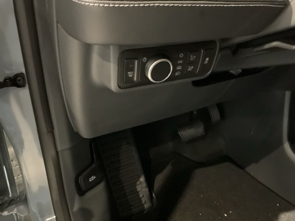 New 2025 Gray Ford Premium image 14