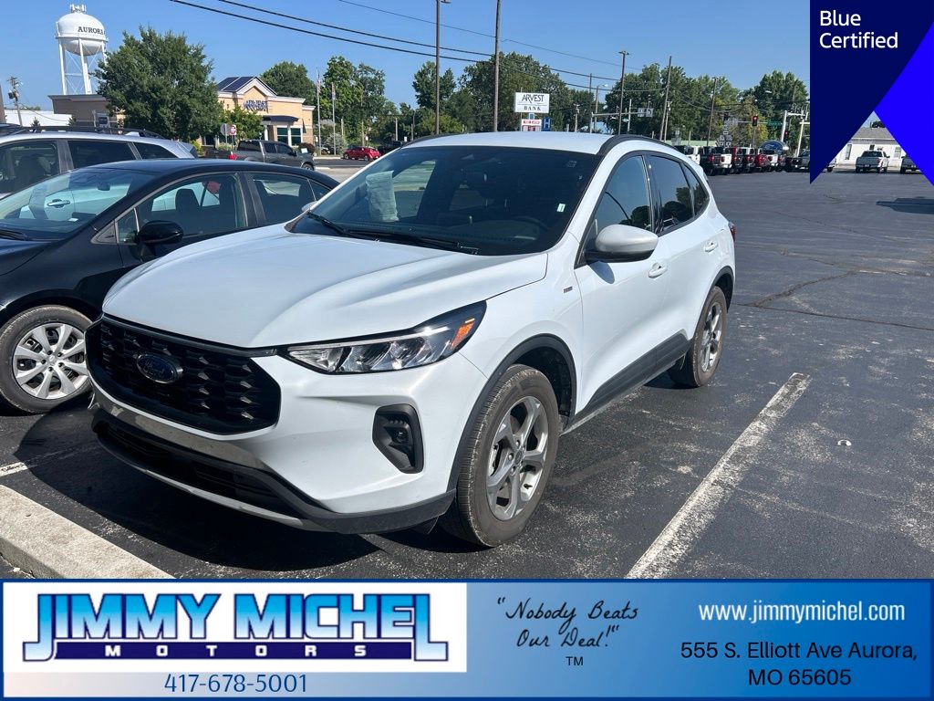 Silver Metallic 2025 Ford Escape SUV / Crossover All-Wheel Drive 8-Speed Automatic