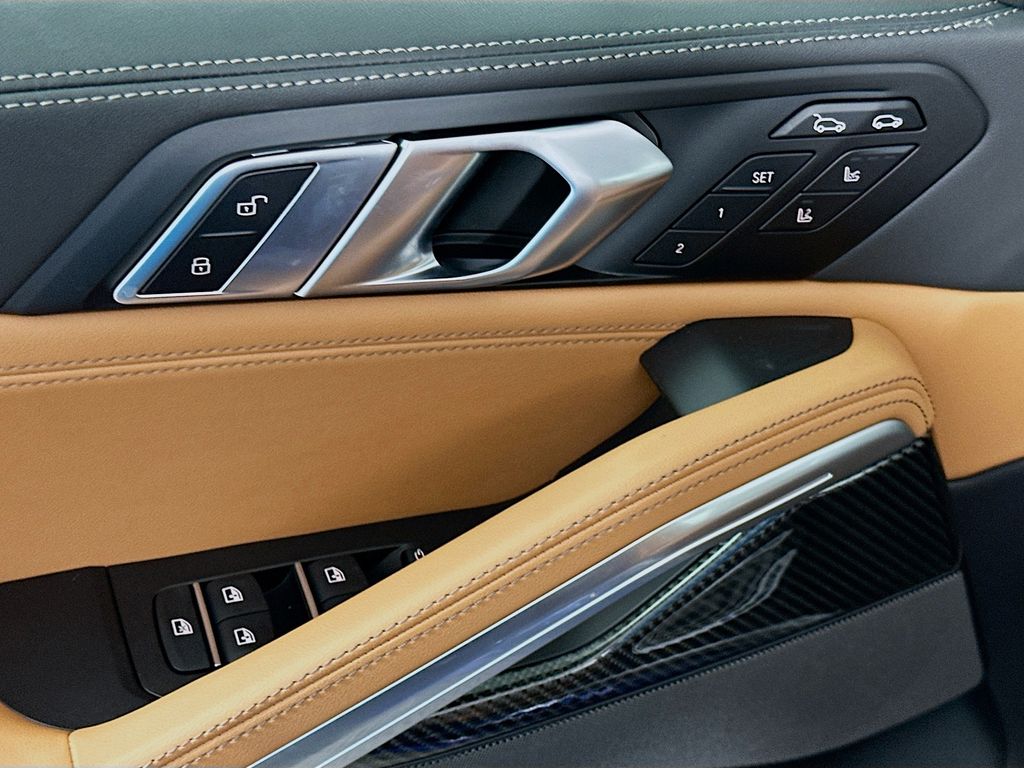 Thumbnail: 2026 BMW X6 - 20