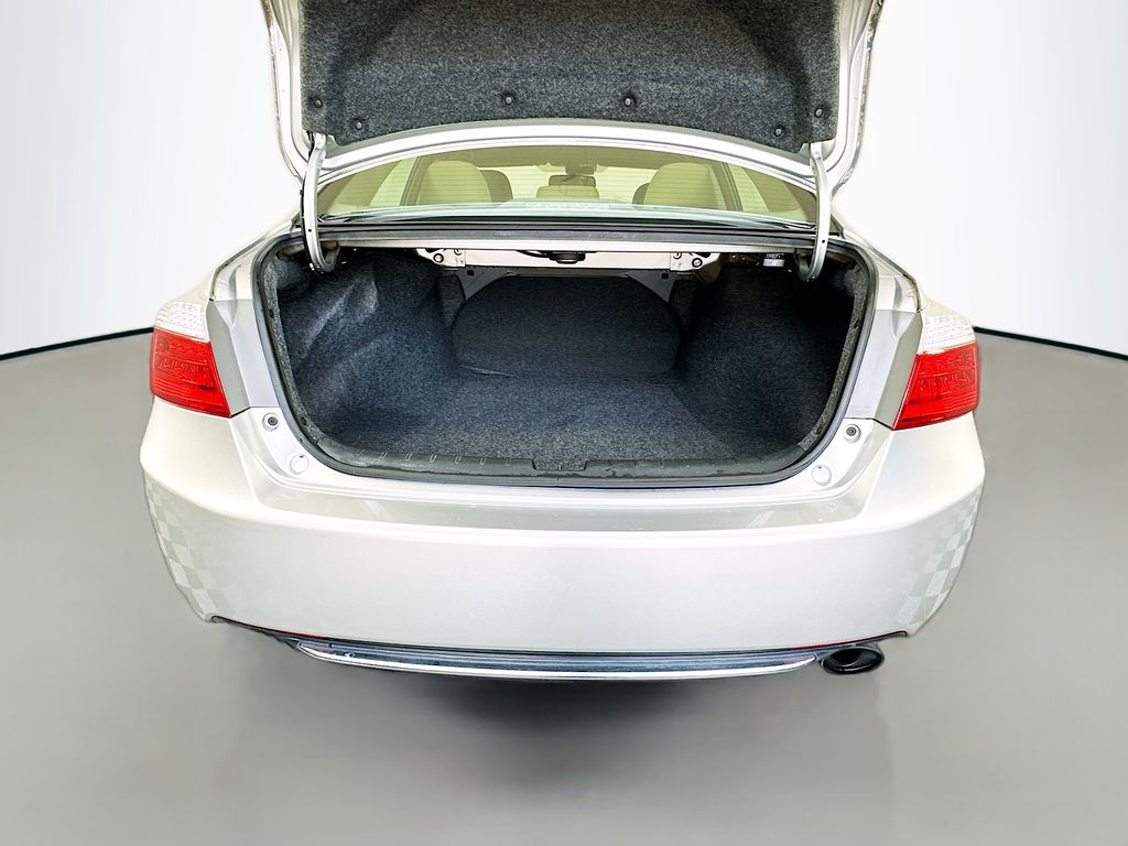 Thumbnail: 2013 Honda Accord - 27