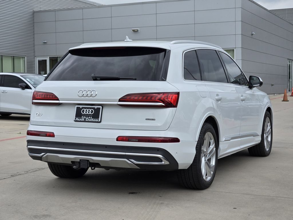 used 2021 Audi Q7 car, priced at $31,593