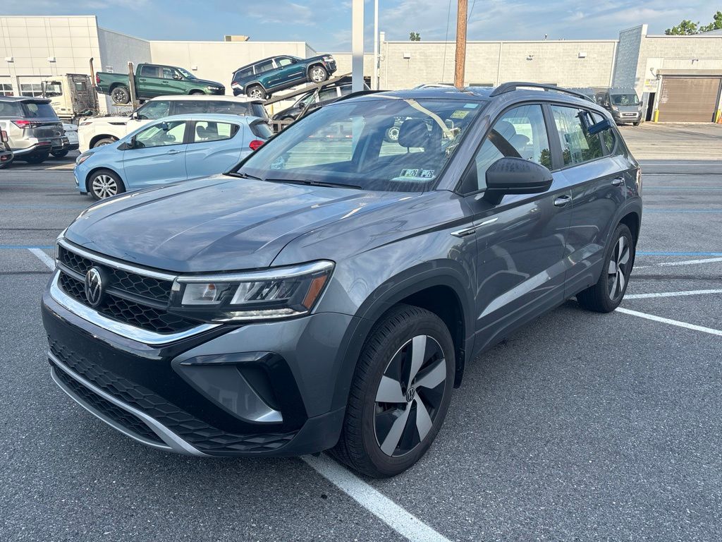 2023 Volkswagen Taos — photo 3