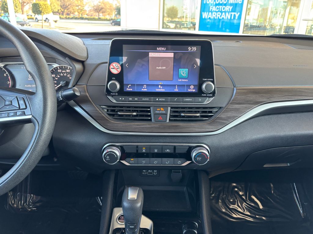 Thumbnail: 2024 Nissan Altima - 13