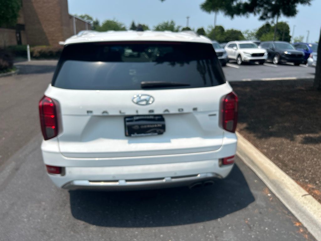 Used 2022 White Hyundai Calligraphy image 7