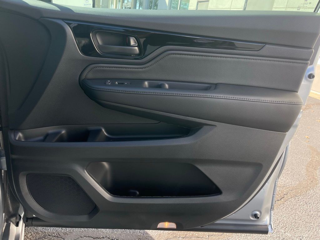 Thumbnail: 2026 Honda Odyssey - 31