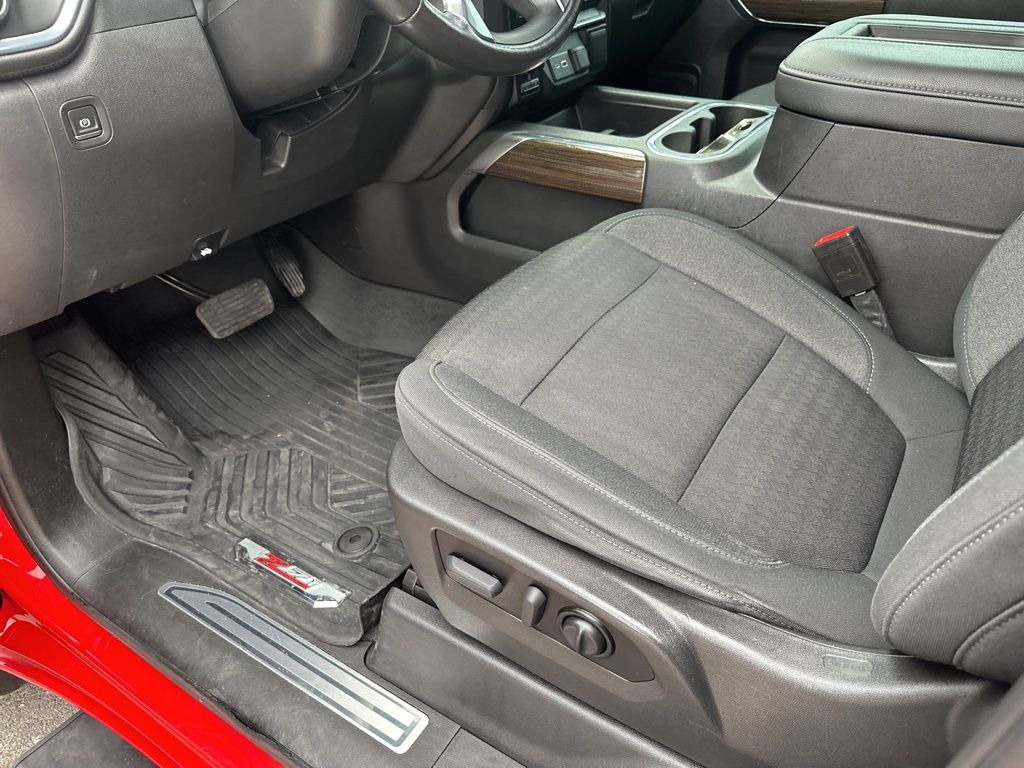 Used Car 2021 Chevrolet Silverado 1500  Lt Trail Boss For Sale Under $35,000 In Austin, Texas