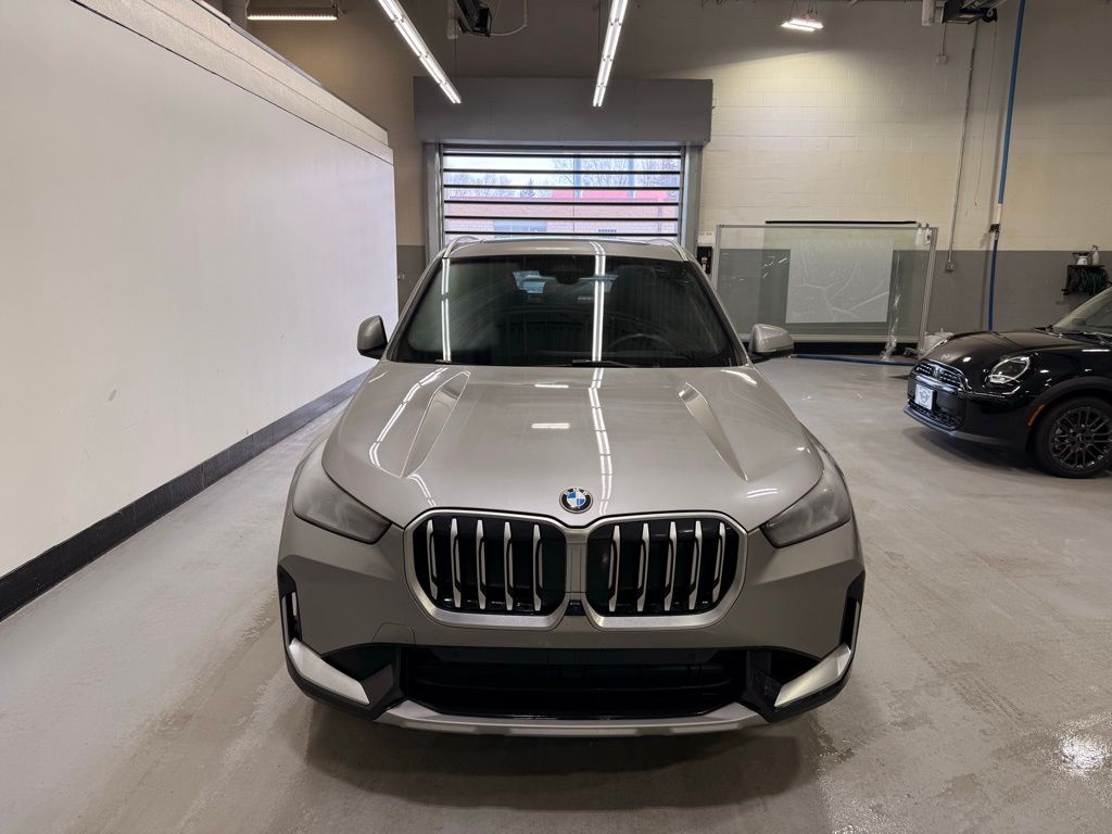 Thumbnail: 2025 BMW X1 - 8