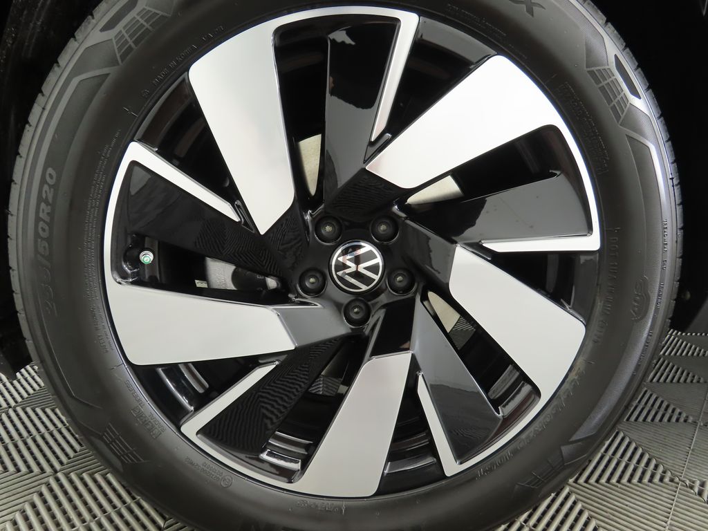 Thumbnail: 2026 Volkswagen Atlas - 30