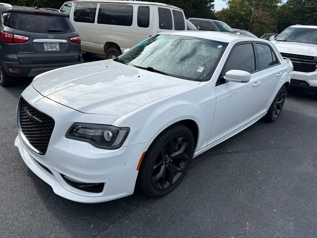 2022 Chrysler 300 Touring L RWD