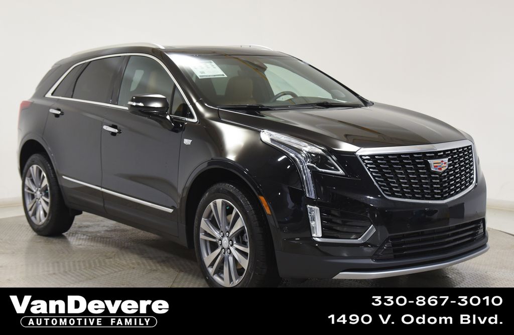 Stellar Black Metallic 2024 Cadillac XT5 Premium Luxury AWD SUV / Crossover Four-Wheel Drive 9-Speed Automatic