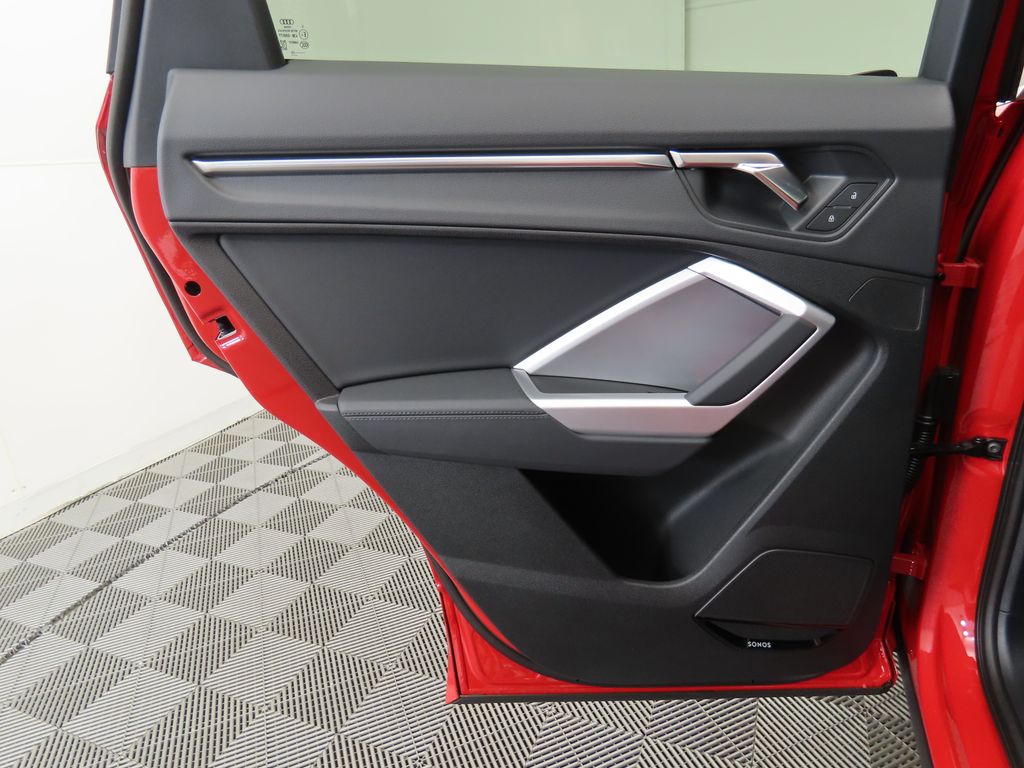 Thumbnail: 2025 Audi Q3 - 27