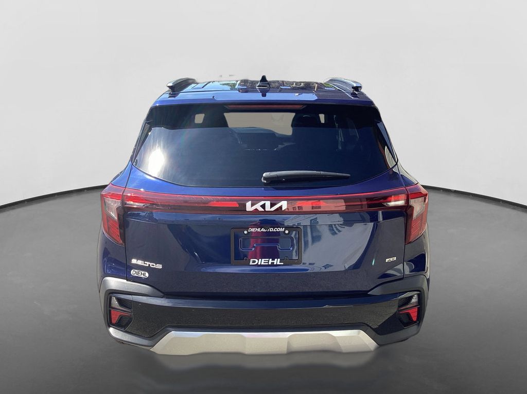 Used 2025 Kia Seltos SUV