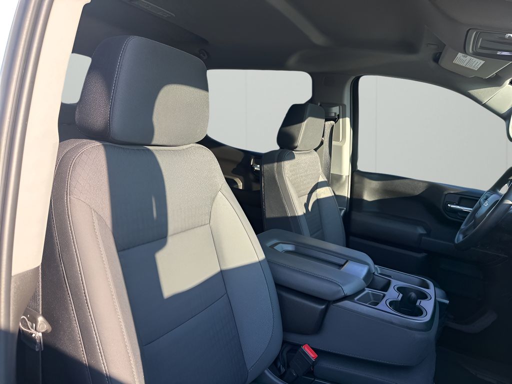 Used Car 2022 Chevrolet Silverado 1500  Custom For Sale Under $35,000 In Austin, Texas