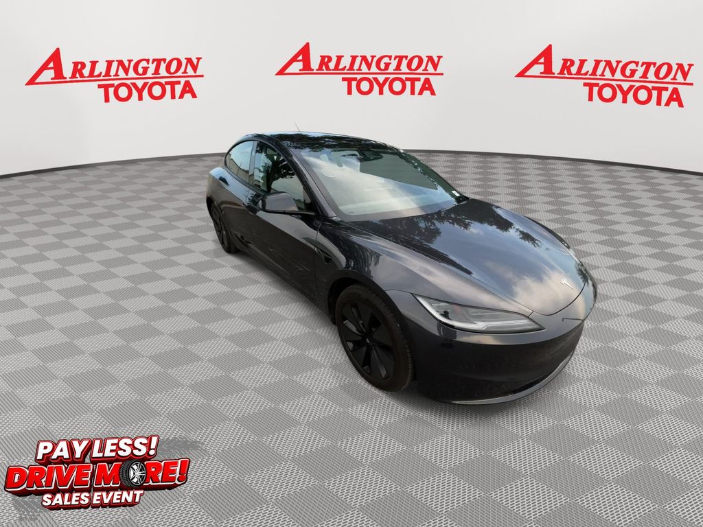 Used 2025 Tesla Model 3 Long Range with VIN 5YJ3E1EA5SF923942 for sale in Jacksonville, FL