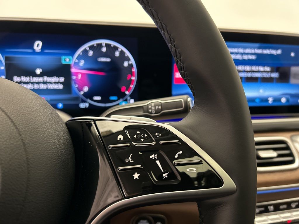 Thumbnail: 2026 Mercedes-Benz GLE - 15